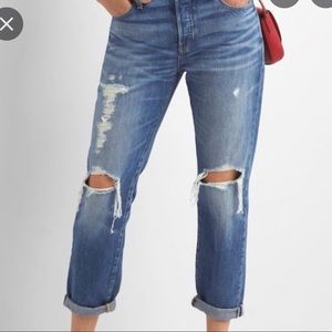 GAP Relaxed Boyfriend jean Size 26